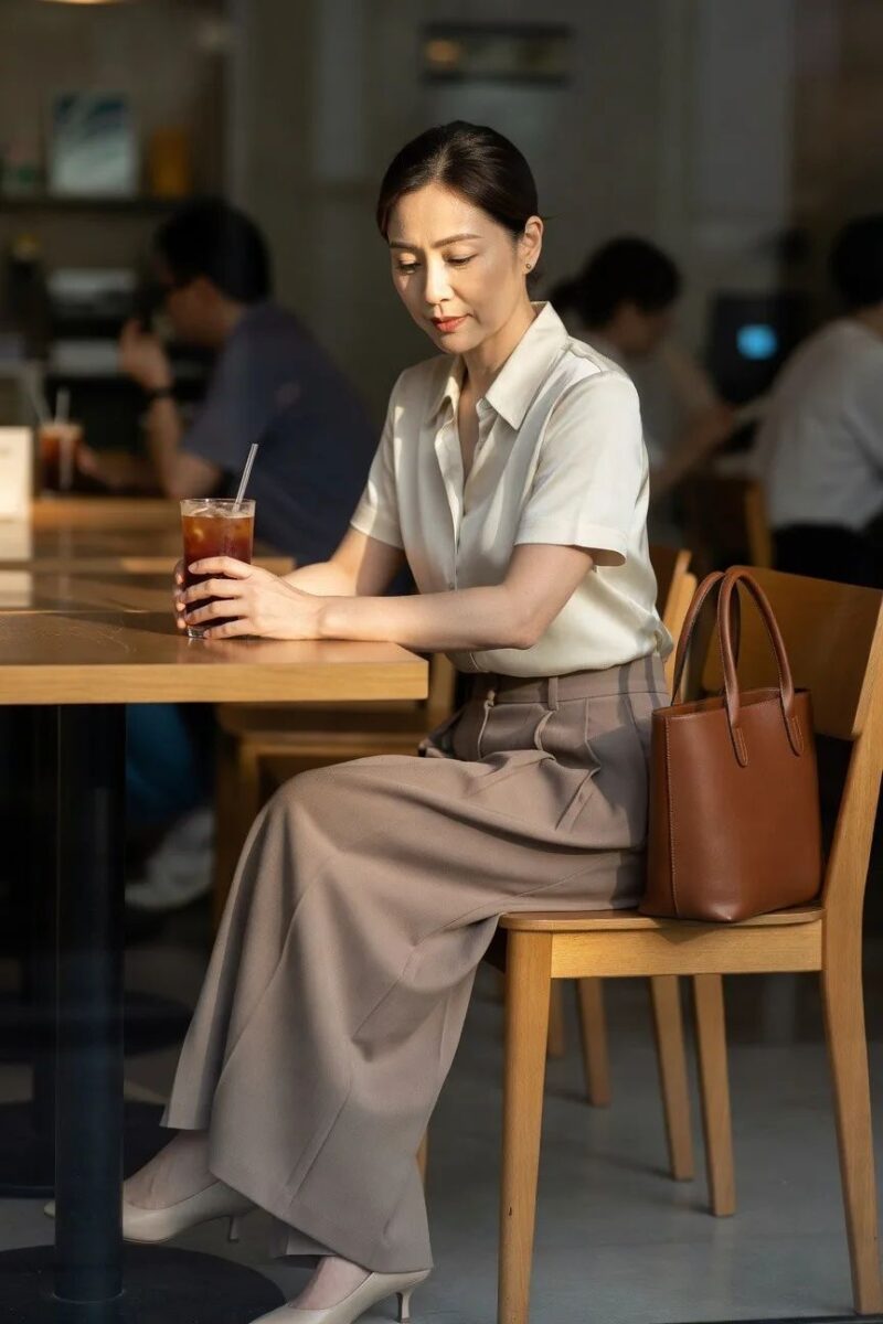 short sleeve shirt with pleated wide leg trousers